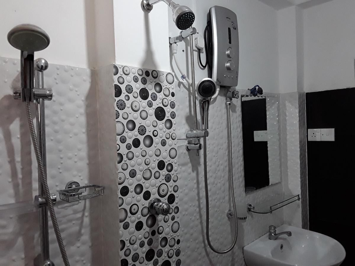 Darshani Hikka Villa ヒッカドゥワ エクステリア 写真